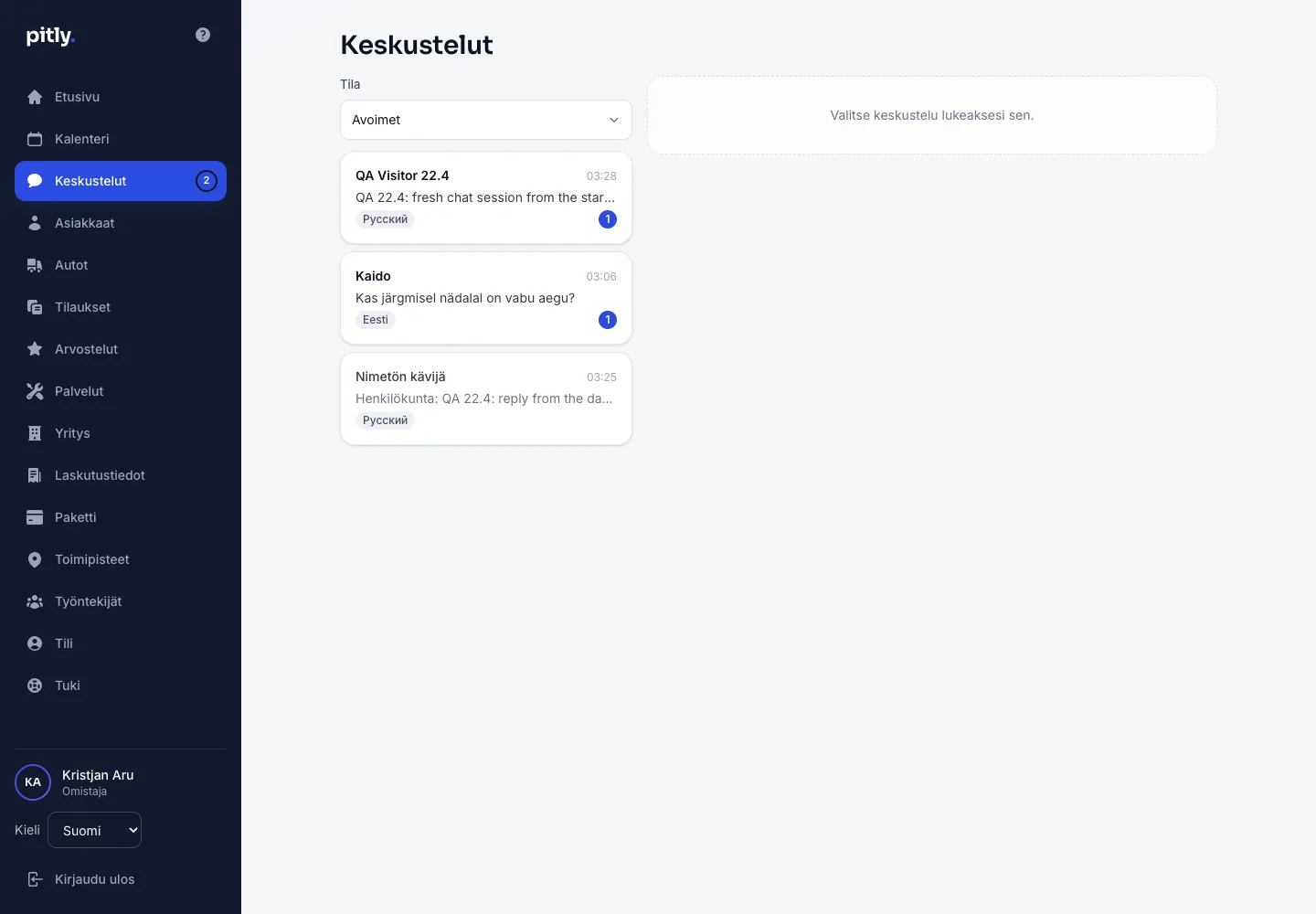 Osio ”Keskustelut”: keskusteluluettelo ja valitun keskustelun virta